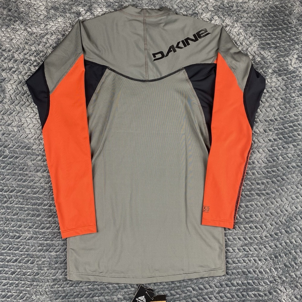 Dakine Shirt Men M Gray Heavy Duty Snug Fit Short UPF50 Boardshort Connector NEW - Picture 2 of 10